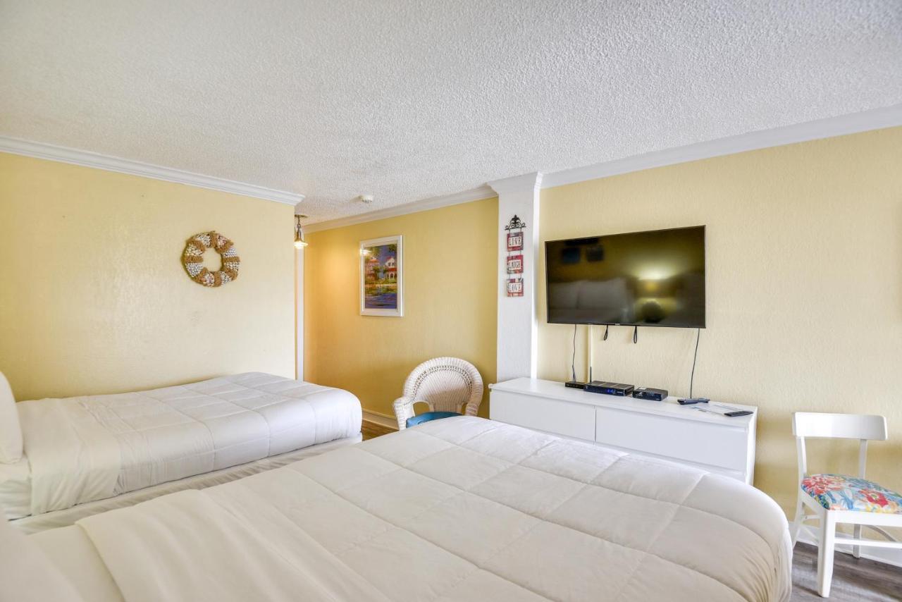 Daytona Beach Studio With Private Lanai 1 Mi To Pier ภายนอก รูปภาพ