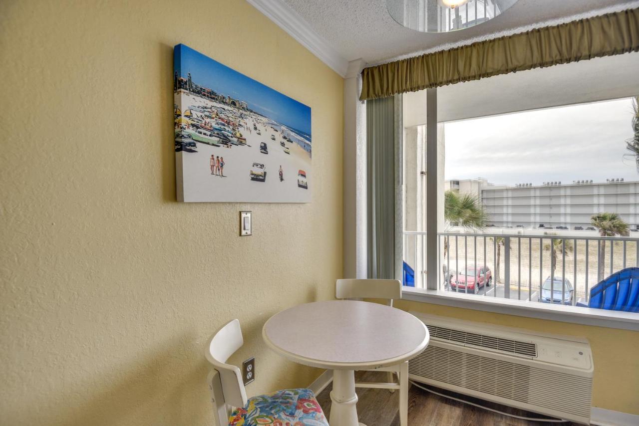 Daytona Beach Studio With Private Lanai 1 Mi To Pier ภายนอก รูปภาพ
